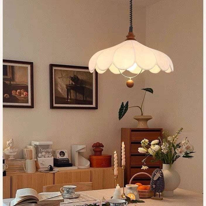 French Retro Cream Chandelier
